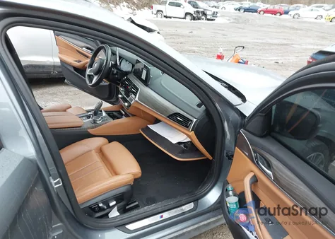 2018 BMW 530E xDrive Iperformance z USA, uszkodzony, nr VIN WBAJB1C56JB085134